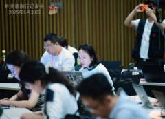 <b>央视记者：今天上午</b>